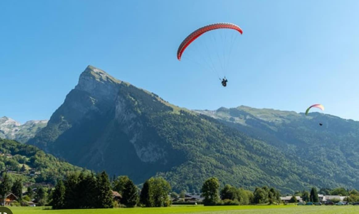 Bungalow 3 Chambres Pour 6 Pers Avec Climatisation Camping 3 Etoiles Samoëns Eksteriør billede